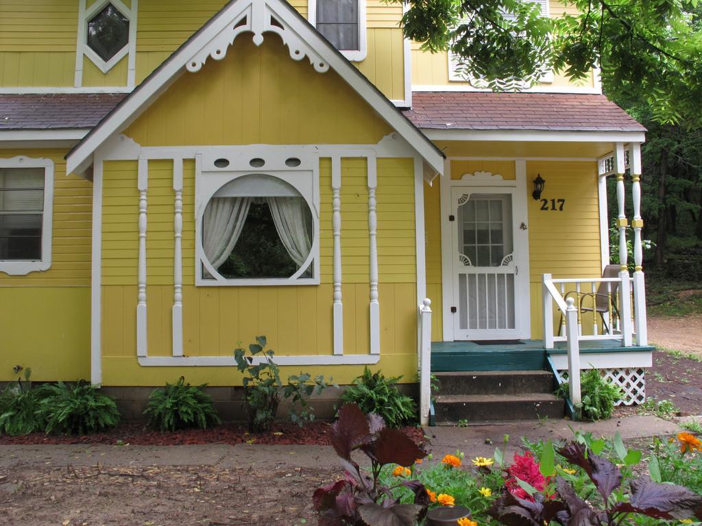 Cottages On Main Eureka Springs Exterior foto